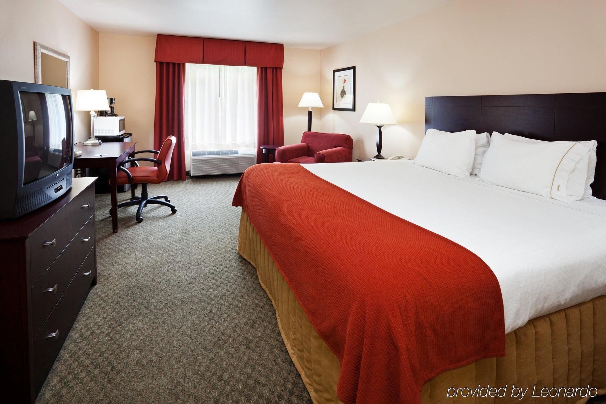 Holiday Inn Express Dayton By Ihg Habitación foto