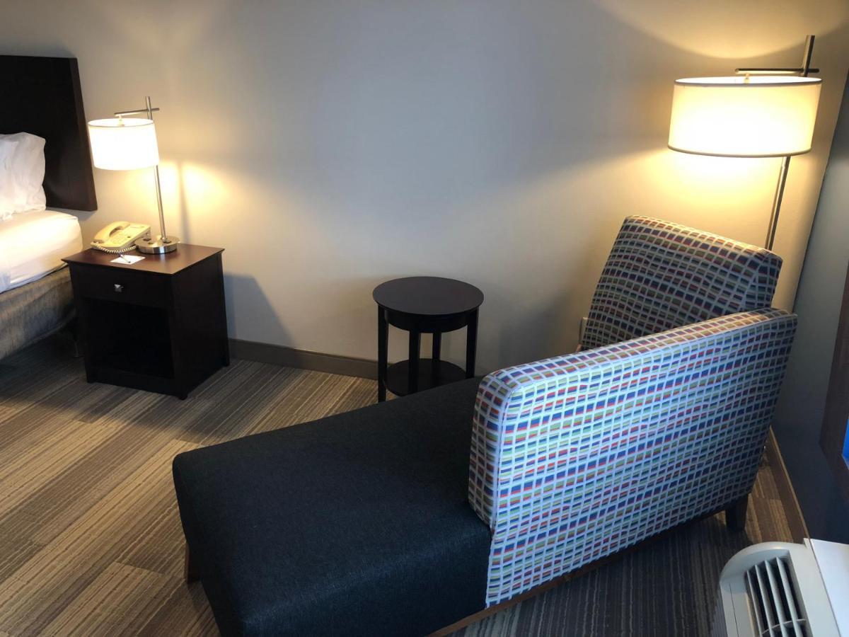 Holiday Inn Express Dayton By Ihg Exterior foto
